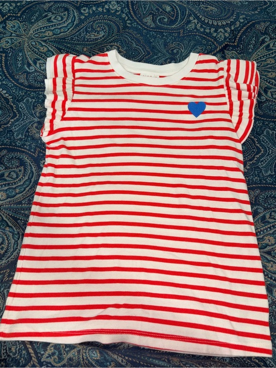 Cat & Jack Other - Cat & Jack Red and White Striped Ruffle Sleeve Tee with Blue Heart